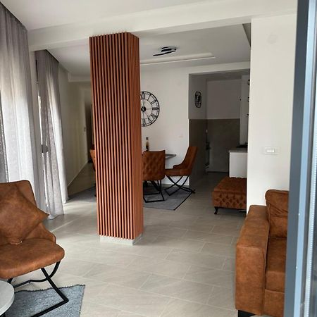 Apartman Anna Atina Budva Exteriör bild