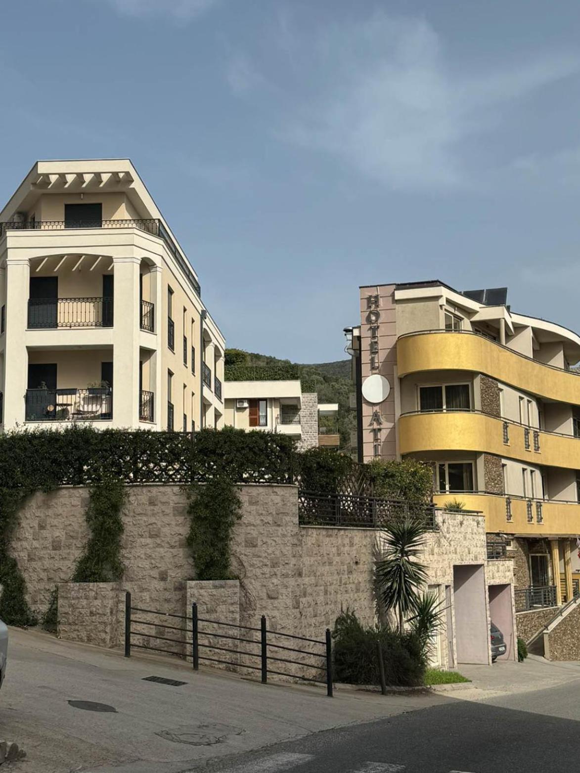 Apartman Anna Atina Budva Exteriör bild